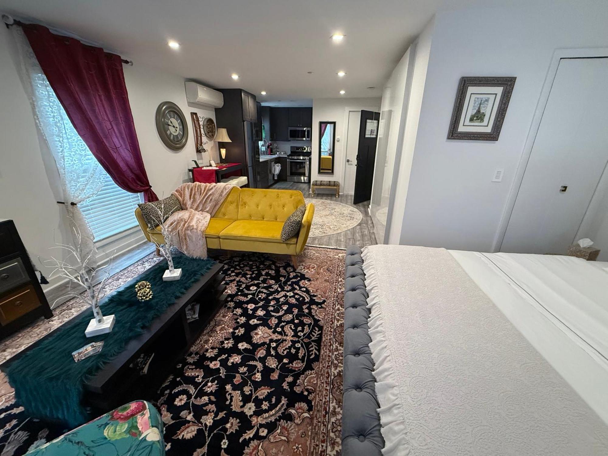 Eleni's Charming New York