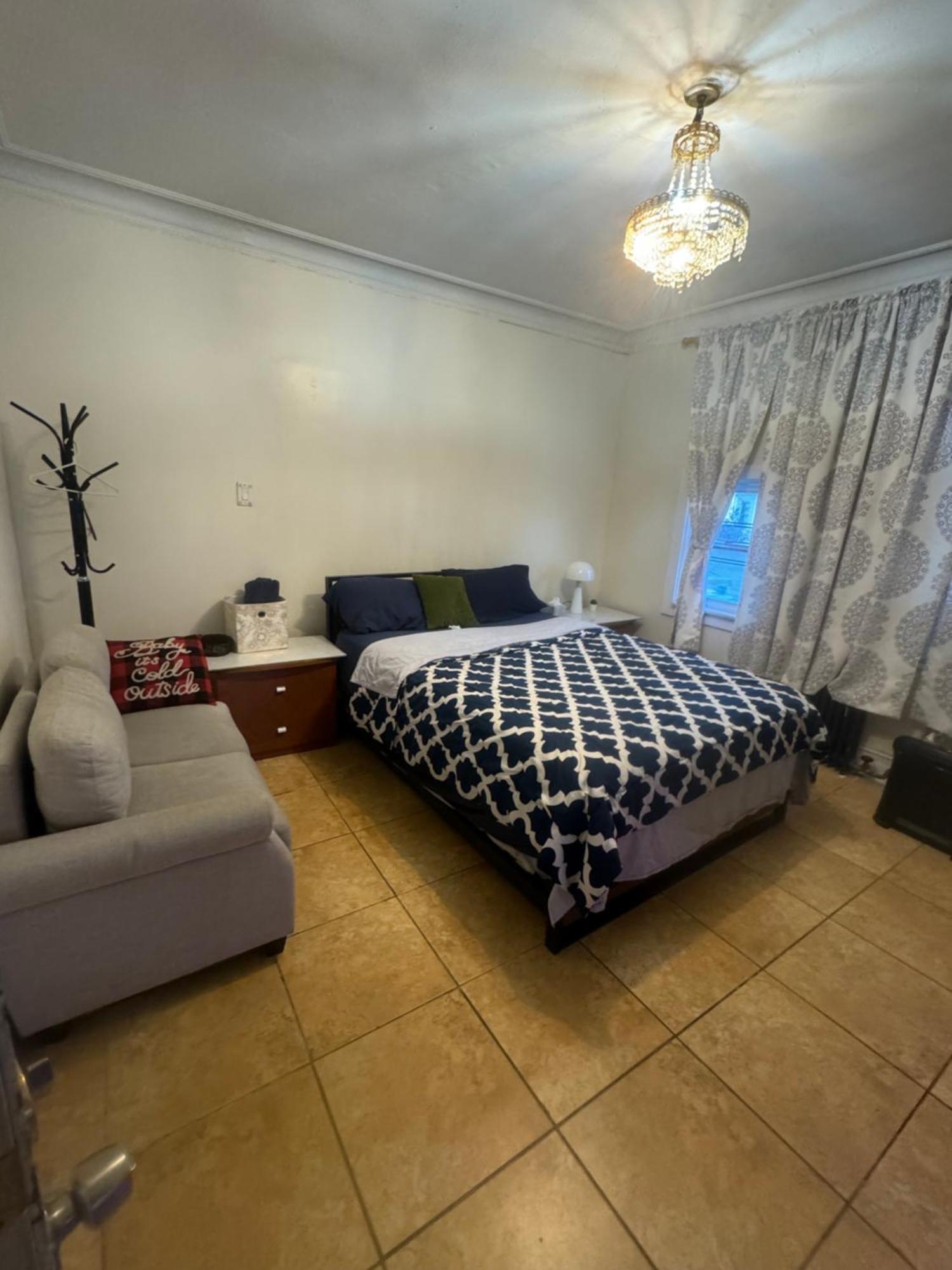 Apartment *private* 5 Minutes From Lga/ Us Open New York