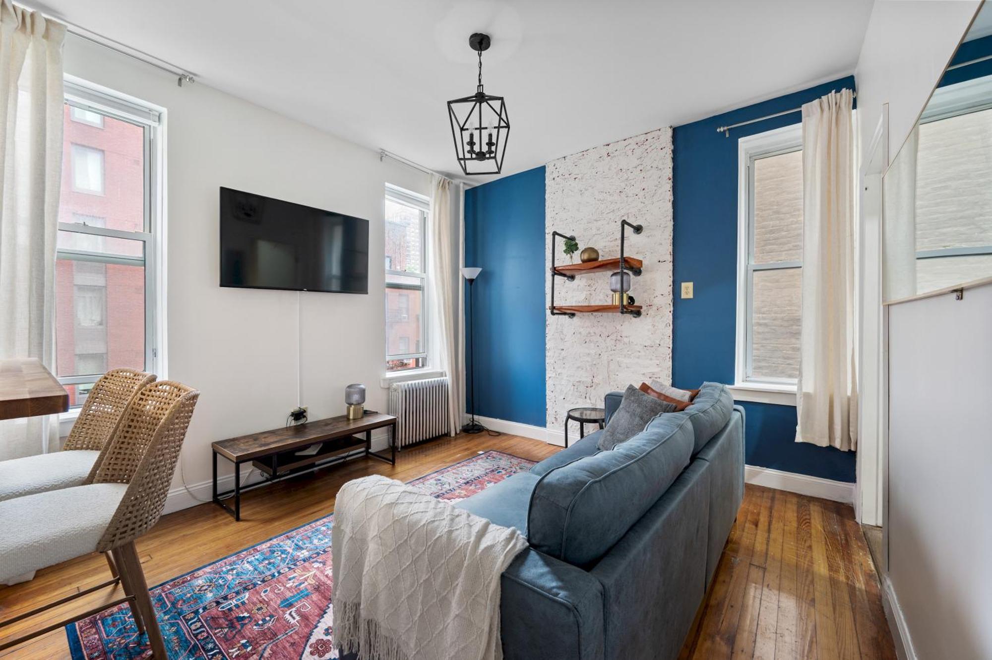 Spacious 2br On The Upper East Side Steps From Park Apartment
