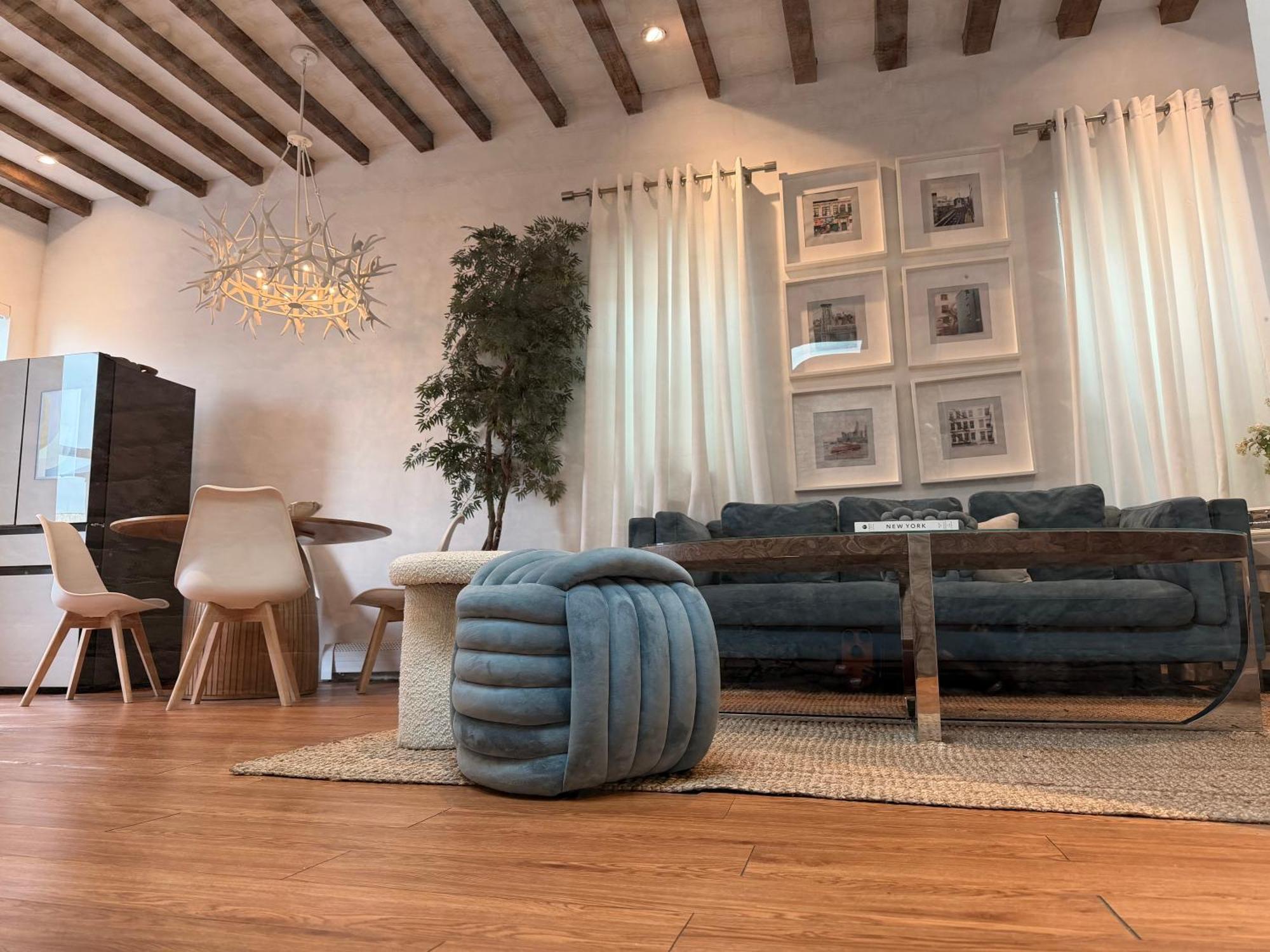 A Dedicated Space To Unwind * New York