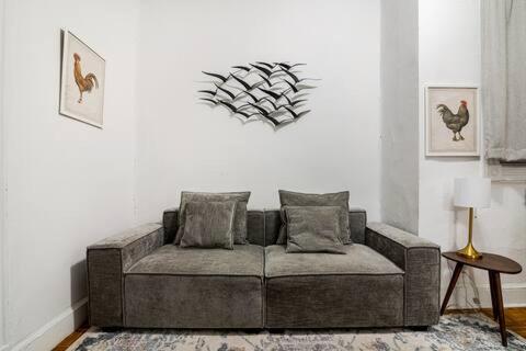 89-2r 1br Upper East Side New York