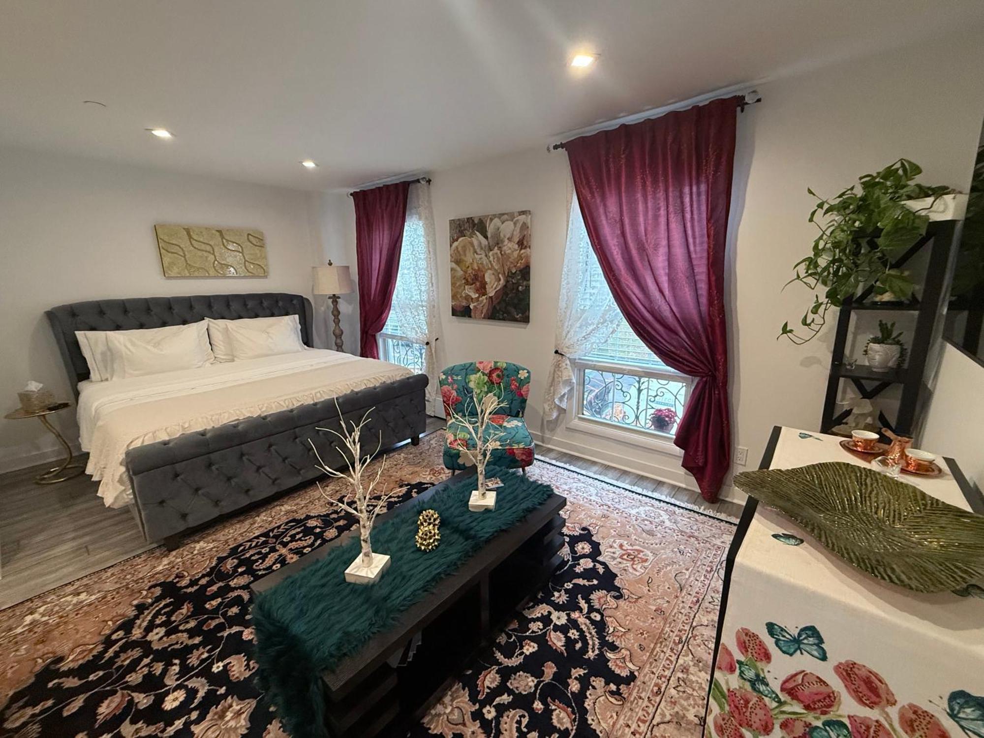 Eleni's Charming Apartment