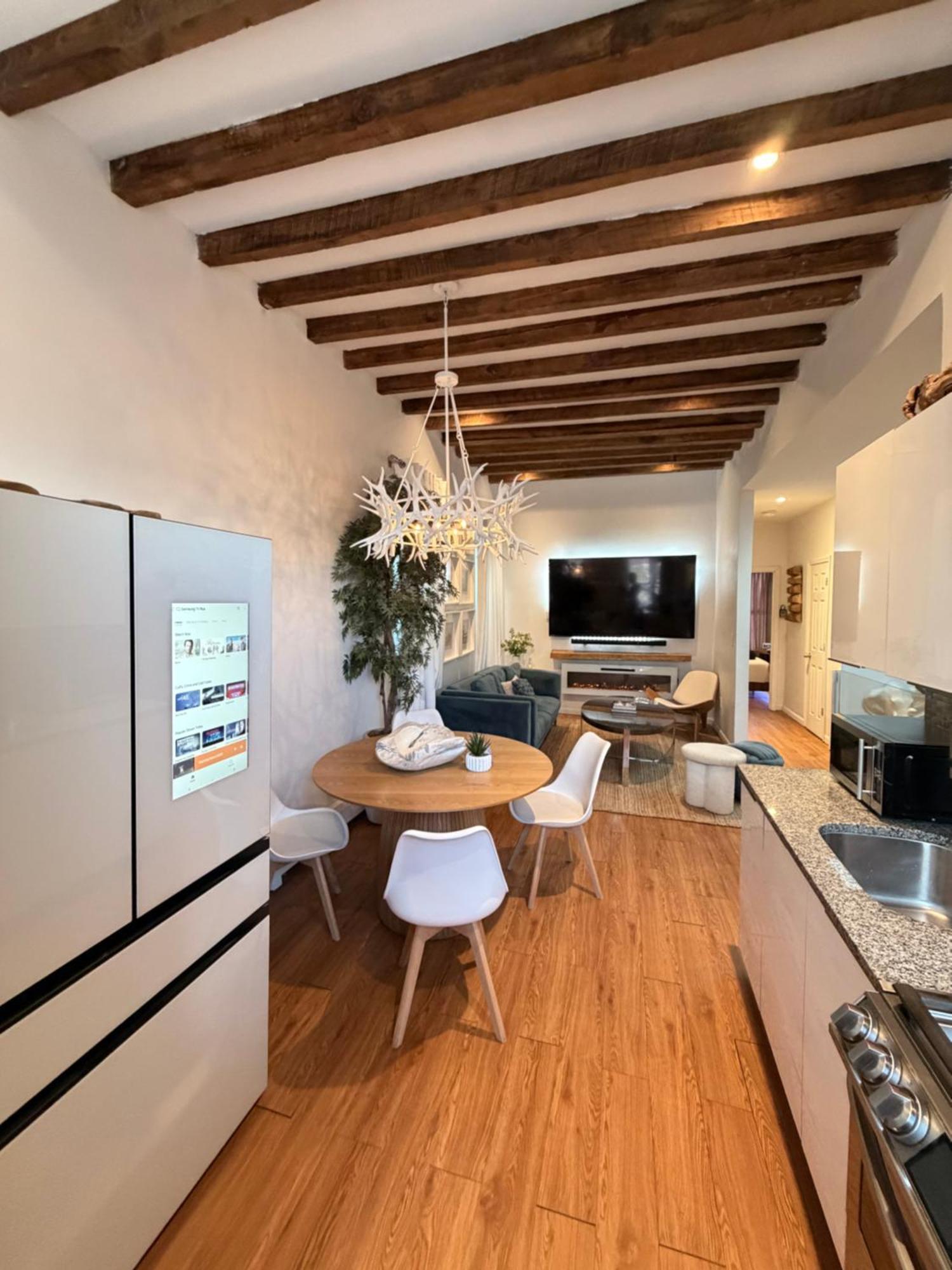 Apartment A Dedicated Space To Unwind New York