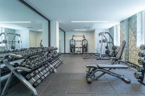 Queens Jewel Luxury And Comfort Combined