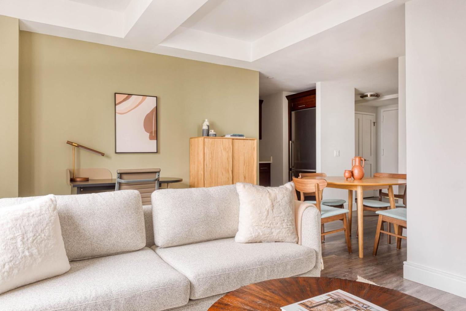 Ues 2br W Wd Gym Doorman Nr Carl Schurz Park Nyc-1041