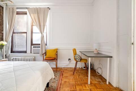 89-2r 1br Upper East Side * New York