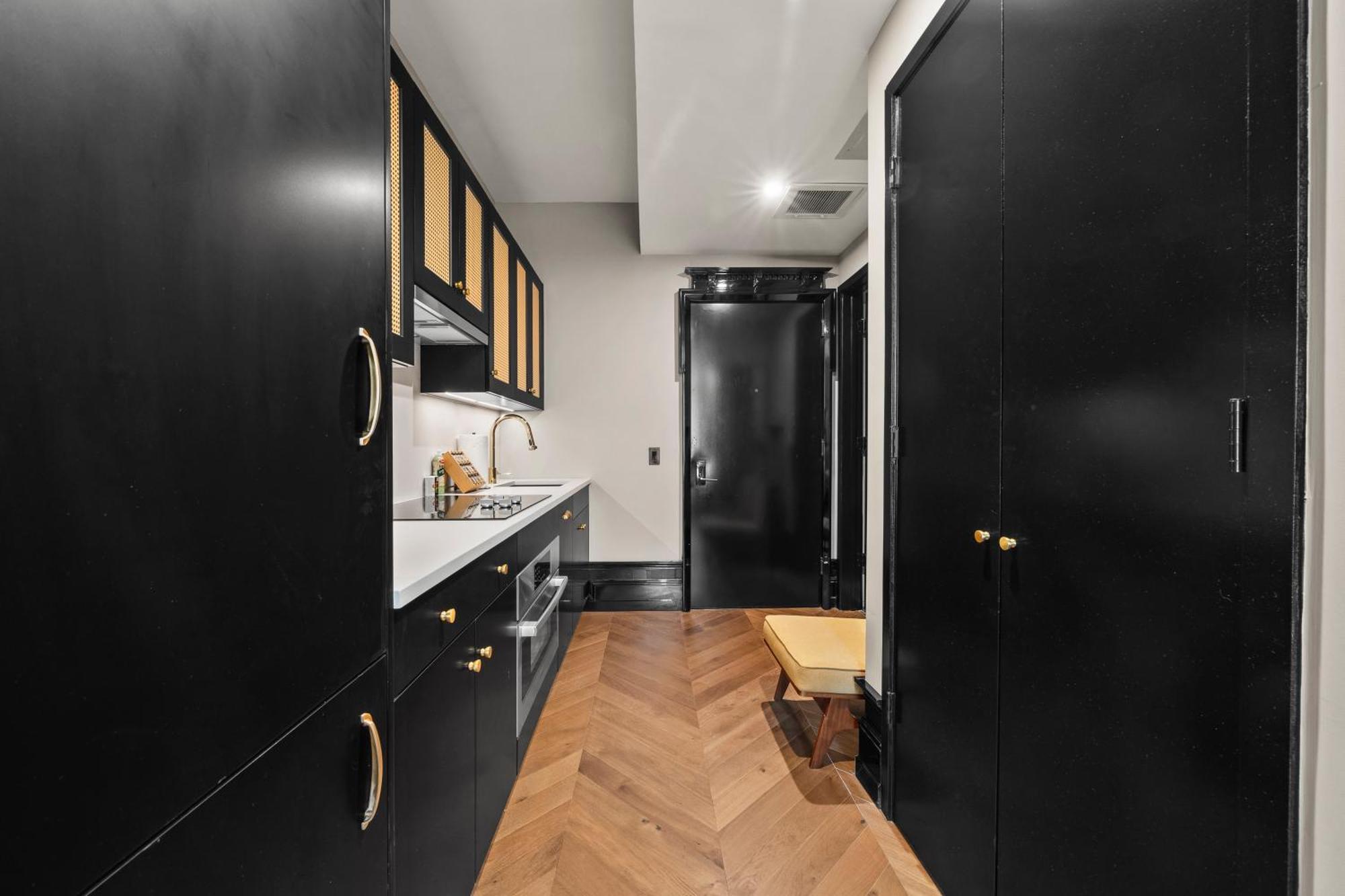 Freeman 602 By Rove Travel - With Shared Amenities Apartment *