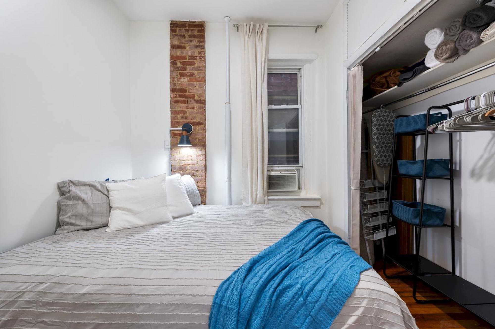 Apartment Spacious 2br On The Upper East Side Steps From Park *