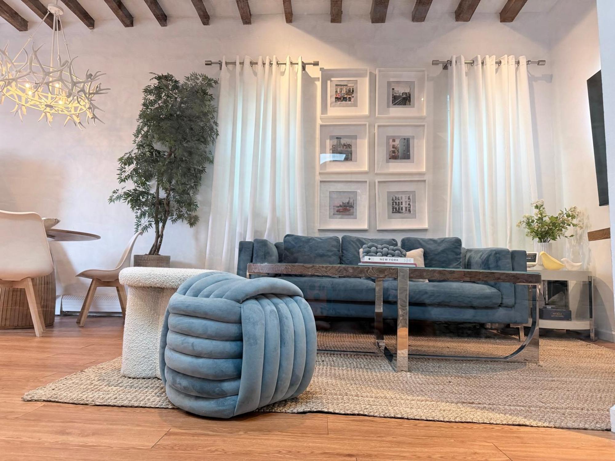 Apartment A Dedicated Space To Unwind