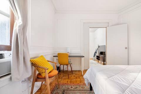 89-2r 1br Upper East Side New York