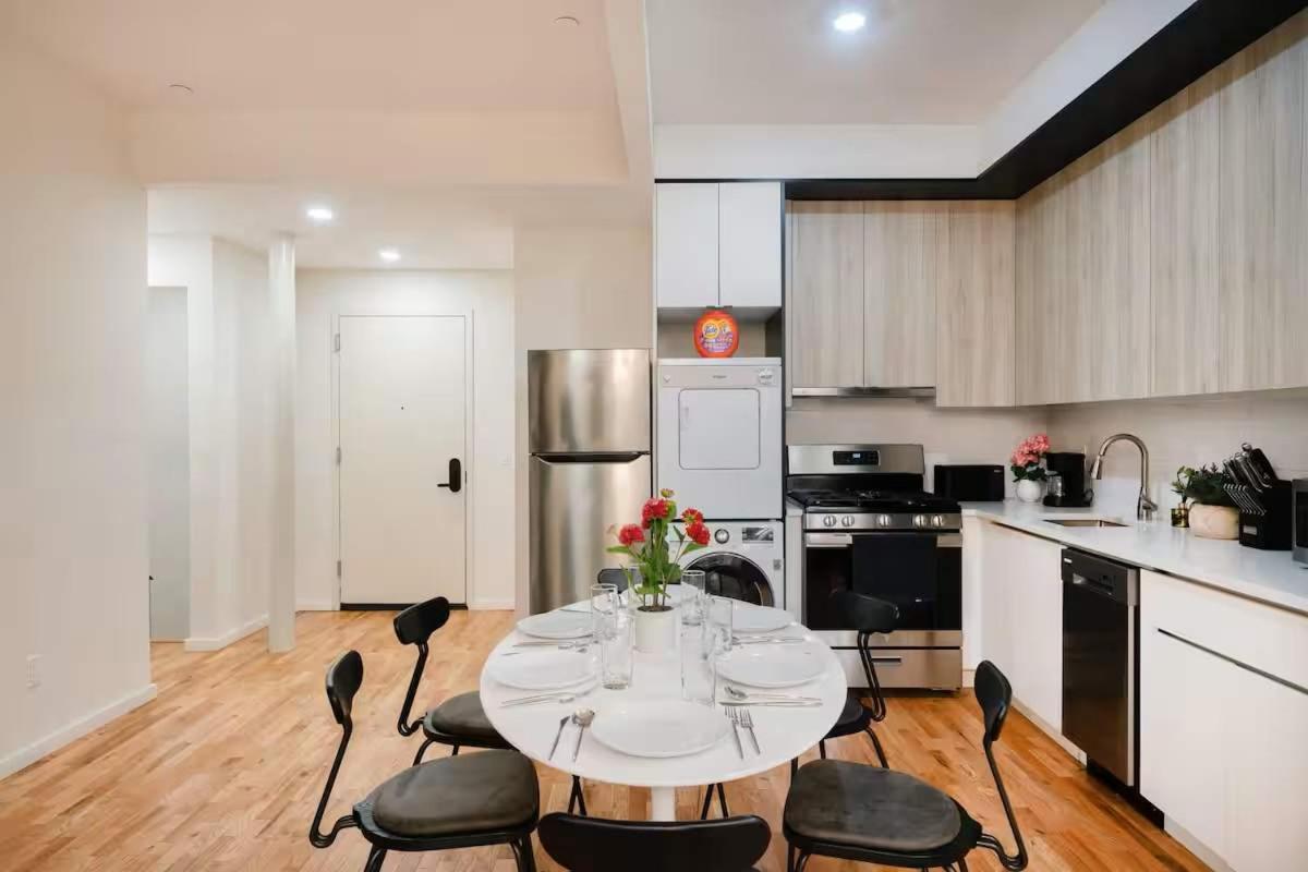 Apartment Luxury 3br Duplex W Private Patio In Upper East New York