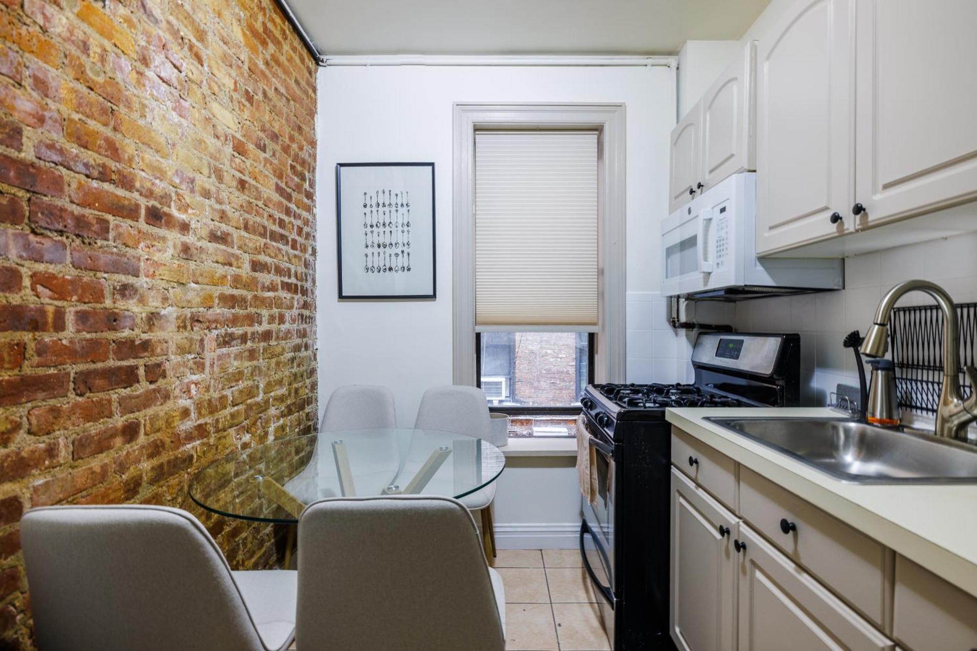 Inspire The Vibrant Energy Of Columbia