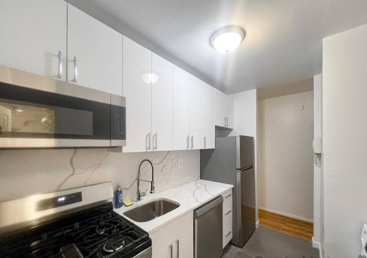 Midtown West 3 Bedroom Washer Dryer And Dishwasher