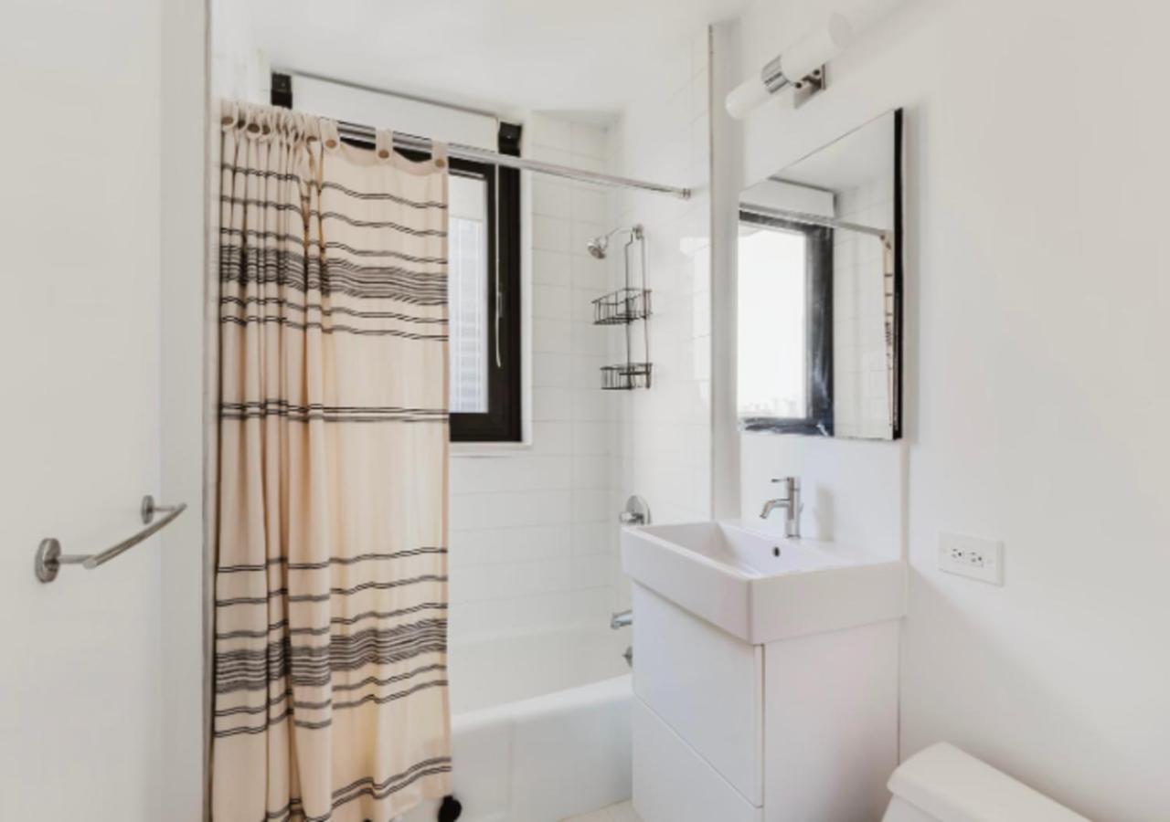 1br Gem! Close To Park! * New York