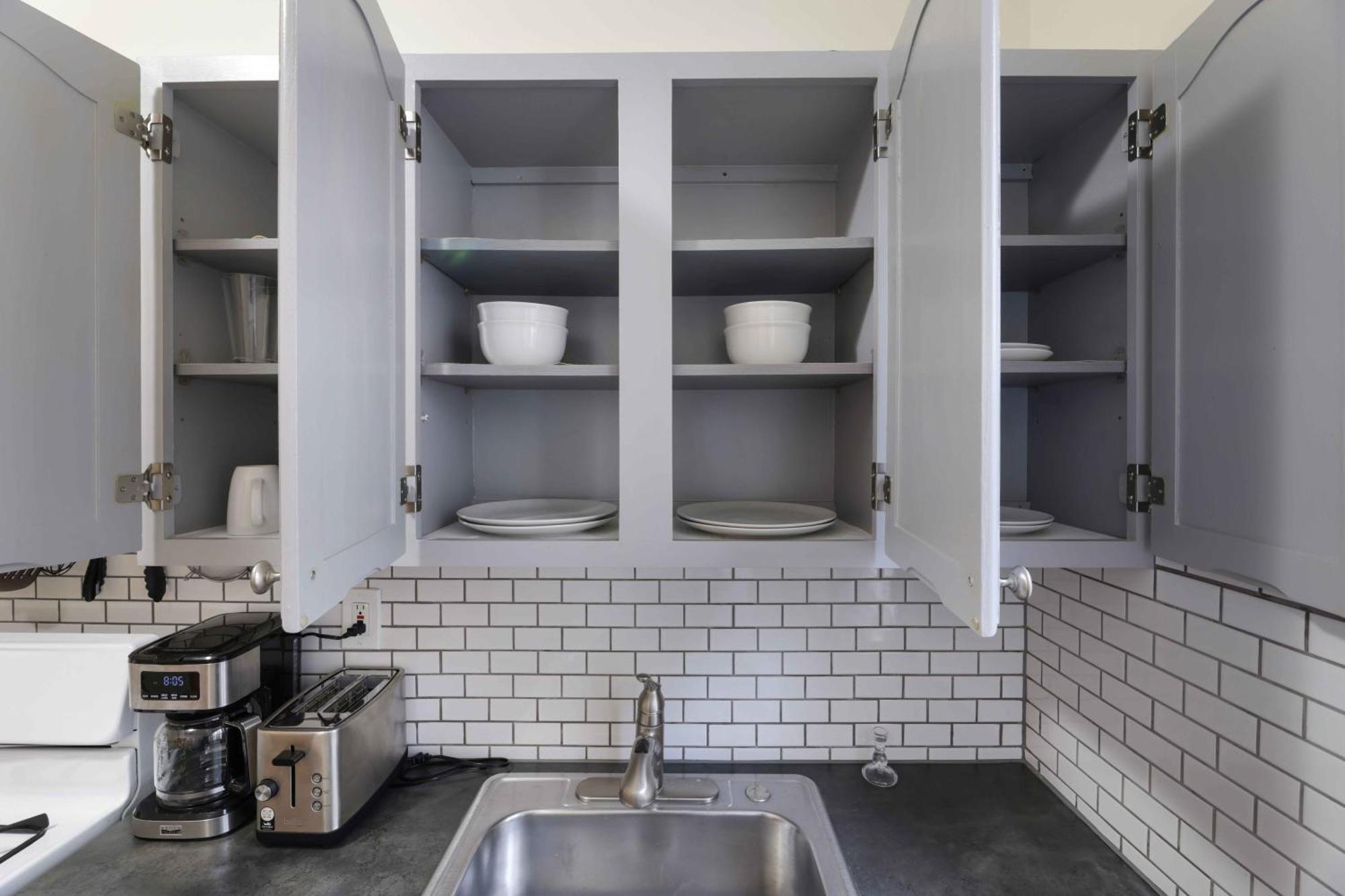 Immaculate Furnished 1-bedroom Apartment New York