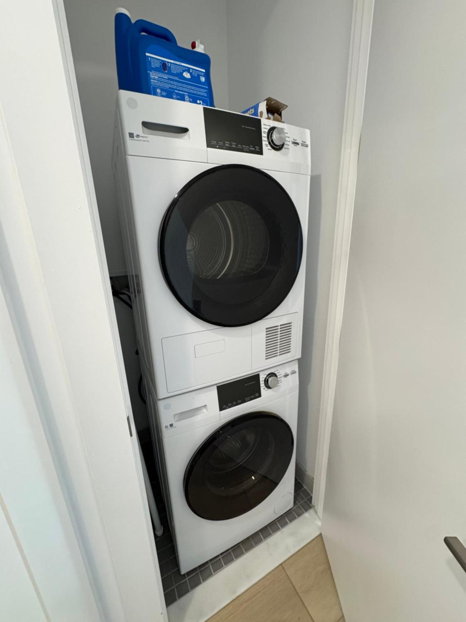 Apartment 5 Mins To Midtown New Luxury Corner 2b2b With Amazing View