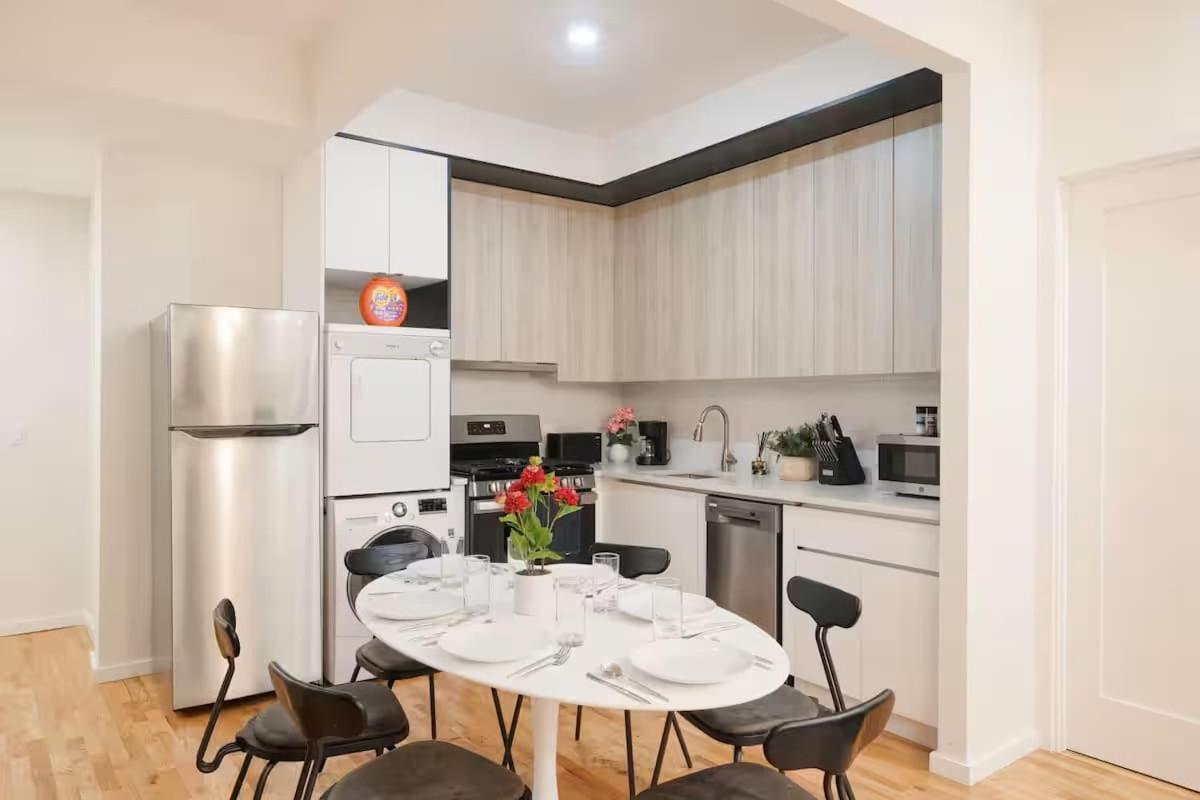 Luxury 3br Duplex W Private Patio In Upper East * New York