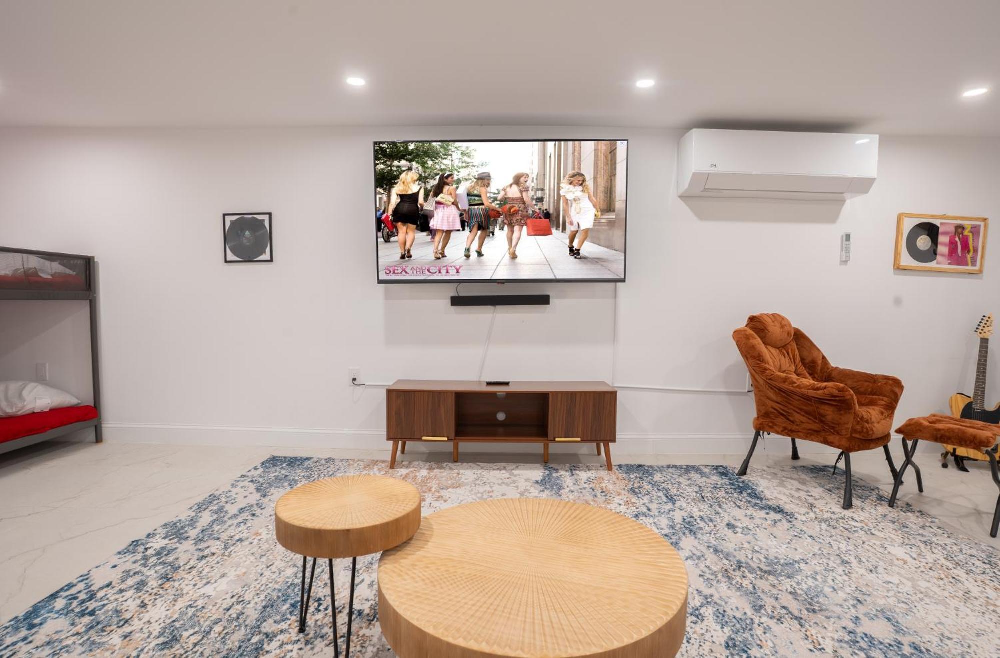 Apartment Stylish 2bd Brooklyn Retreat With Backyard & Basement *