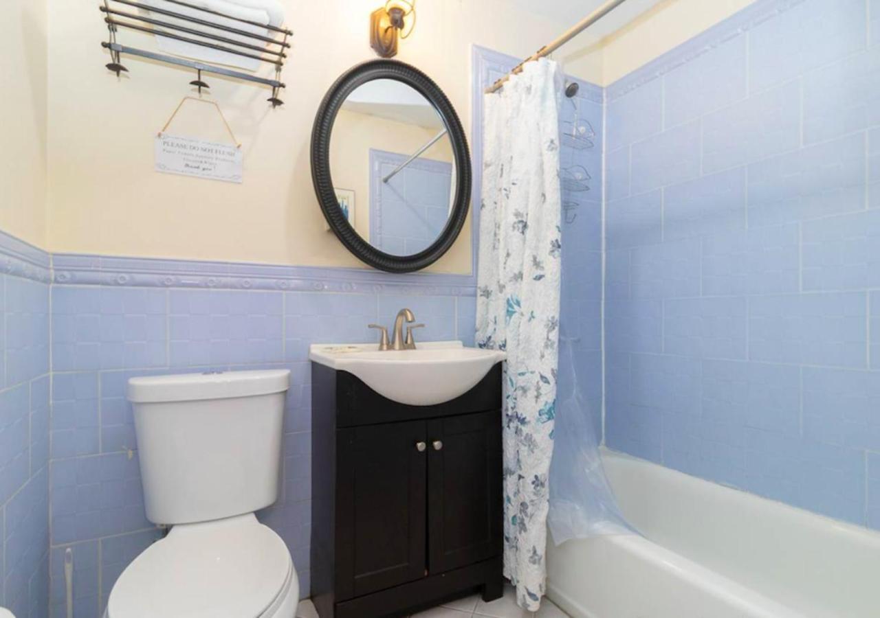 Midtown West 3 Bedroom Washer Dryer And Dishwasher Apartment *