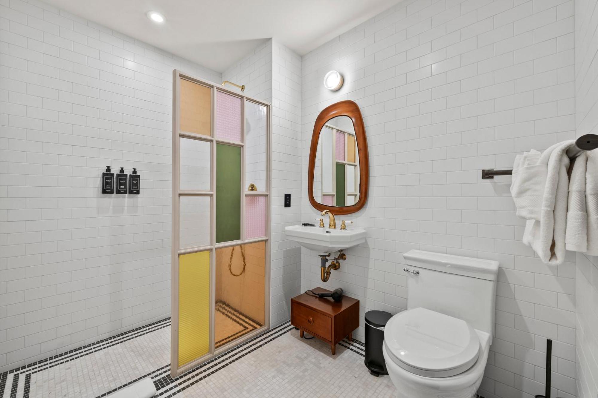 Freeman 602 By Rove Travel - With Shared Amenities Apartment New York