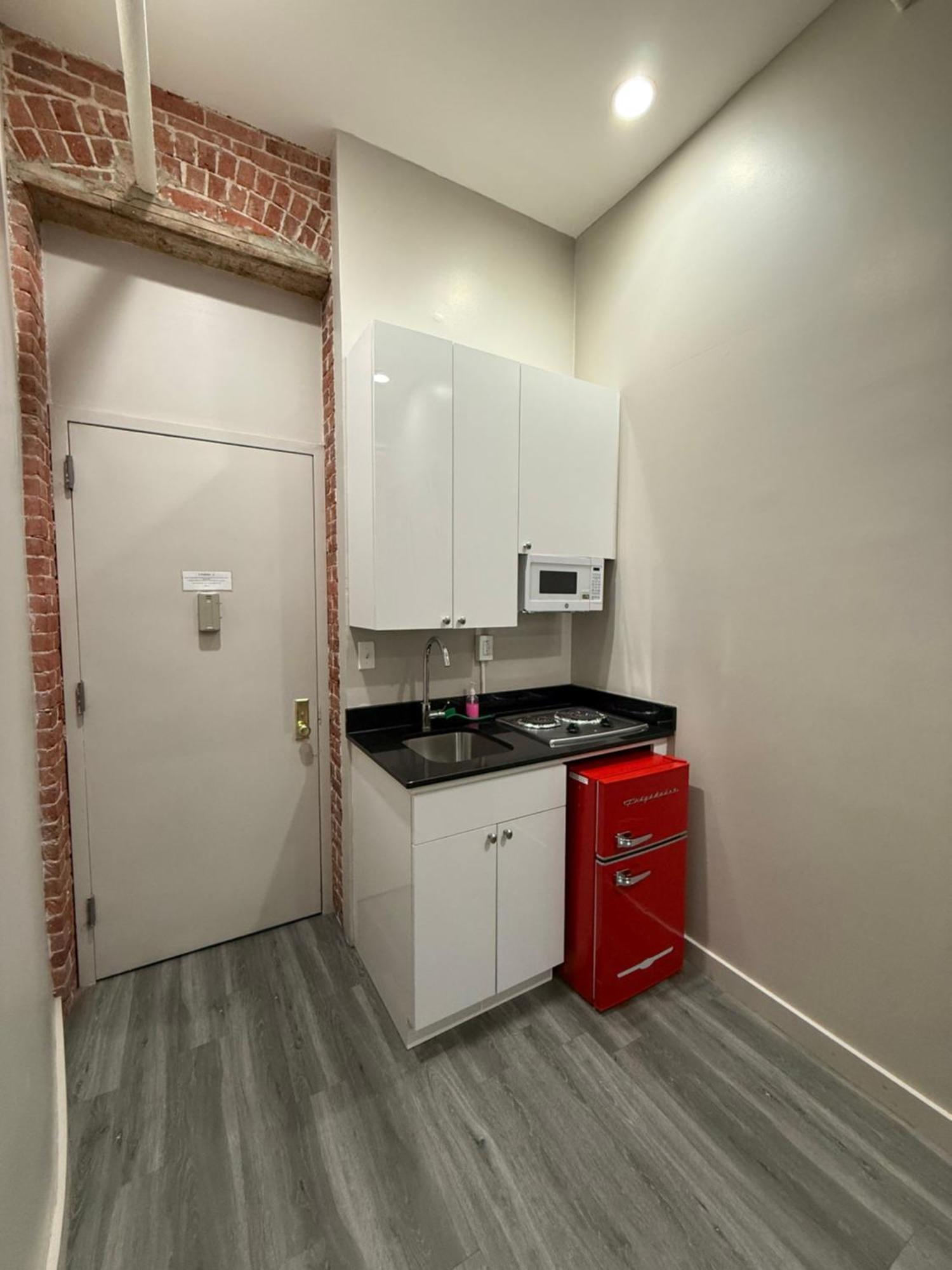 31 Street Broadway * New York