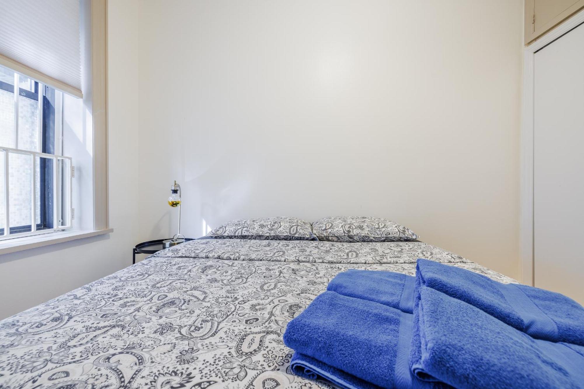 Apartment Inspire The Vibrant Energy Of Columbia New York