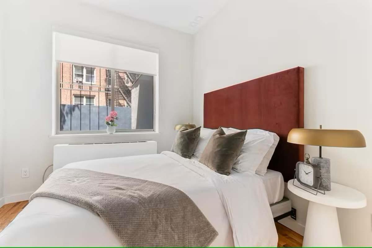 Luxury 3br Duplex W Private Patio In Upper East New York