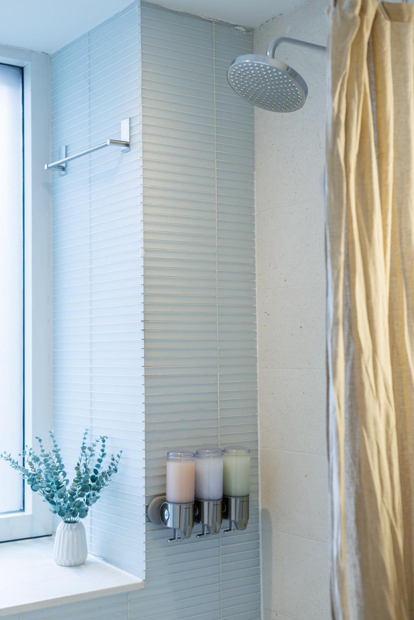 Stylish Nyc Haven Steps To Broadway & Dining Apartment New York