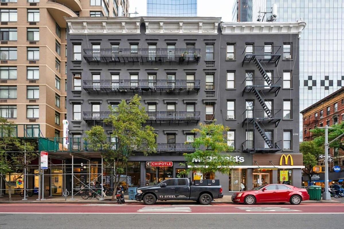 1290-7 New Renovated 2 Bedrooms In Ues Apartment *