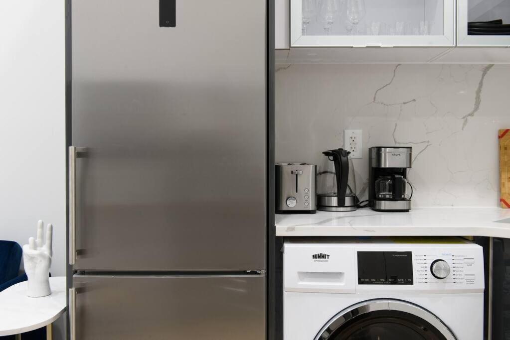 78-4d Quality 1br W&d Skylight By Park