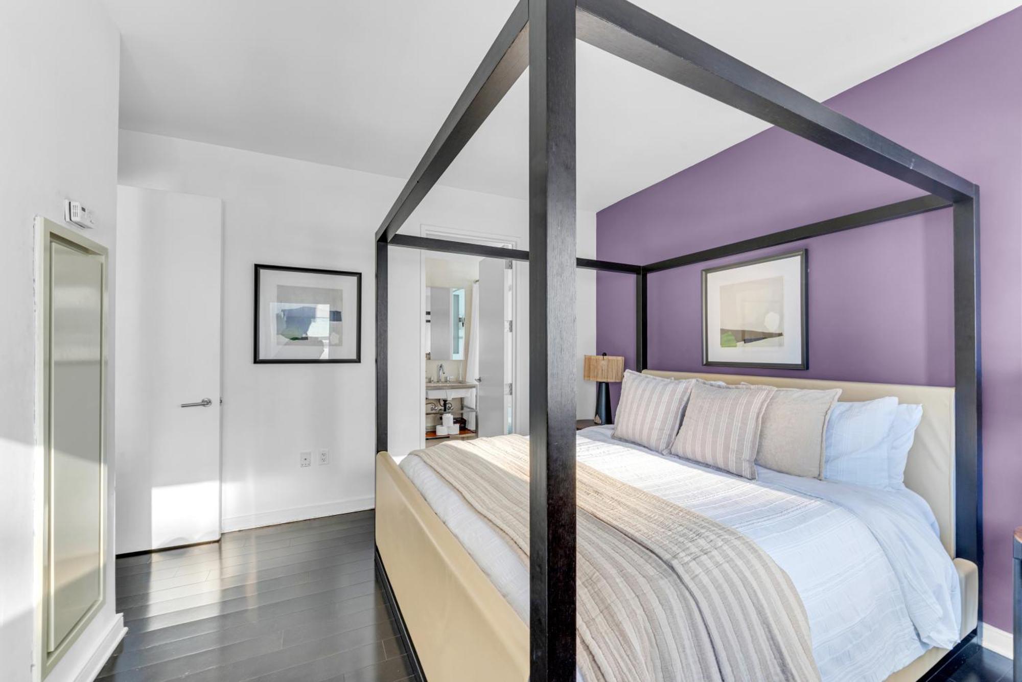 Apartment Elegant Midtown Retreat, Views, Steps To Times Square New York