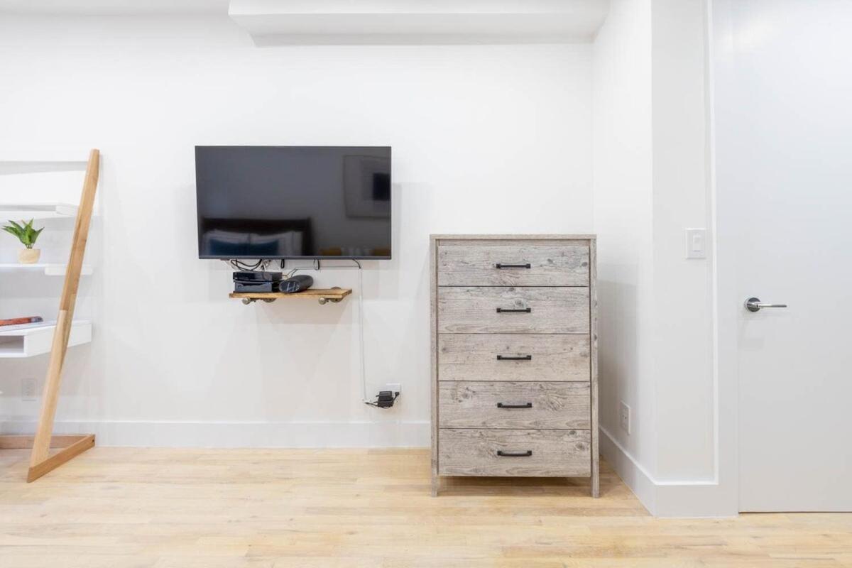 Apartment 1597-13 I Brand New Prime Upper East W&d *