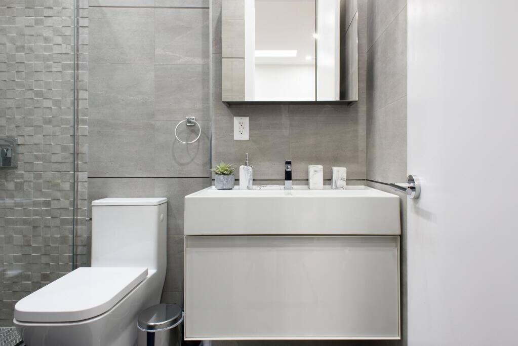 78-4d Quality 1br W&d Skylight By Park Apartment *