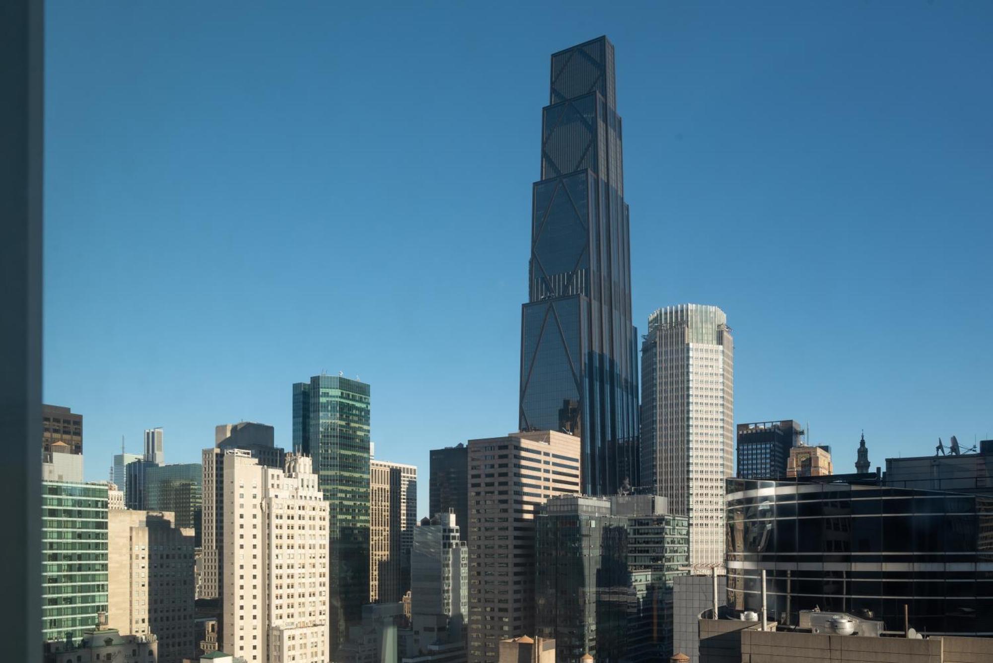 Lavish Two-story Retreat In The Heart Of Manhattan Apartment New York