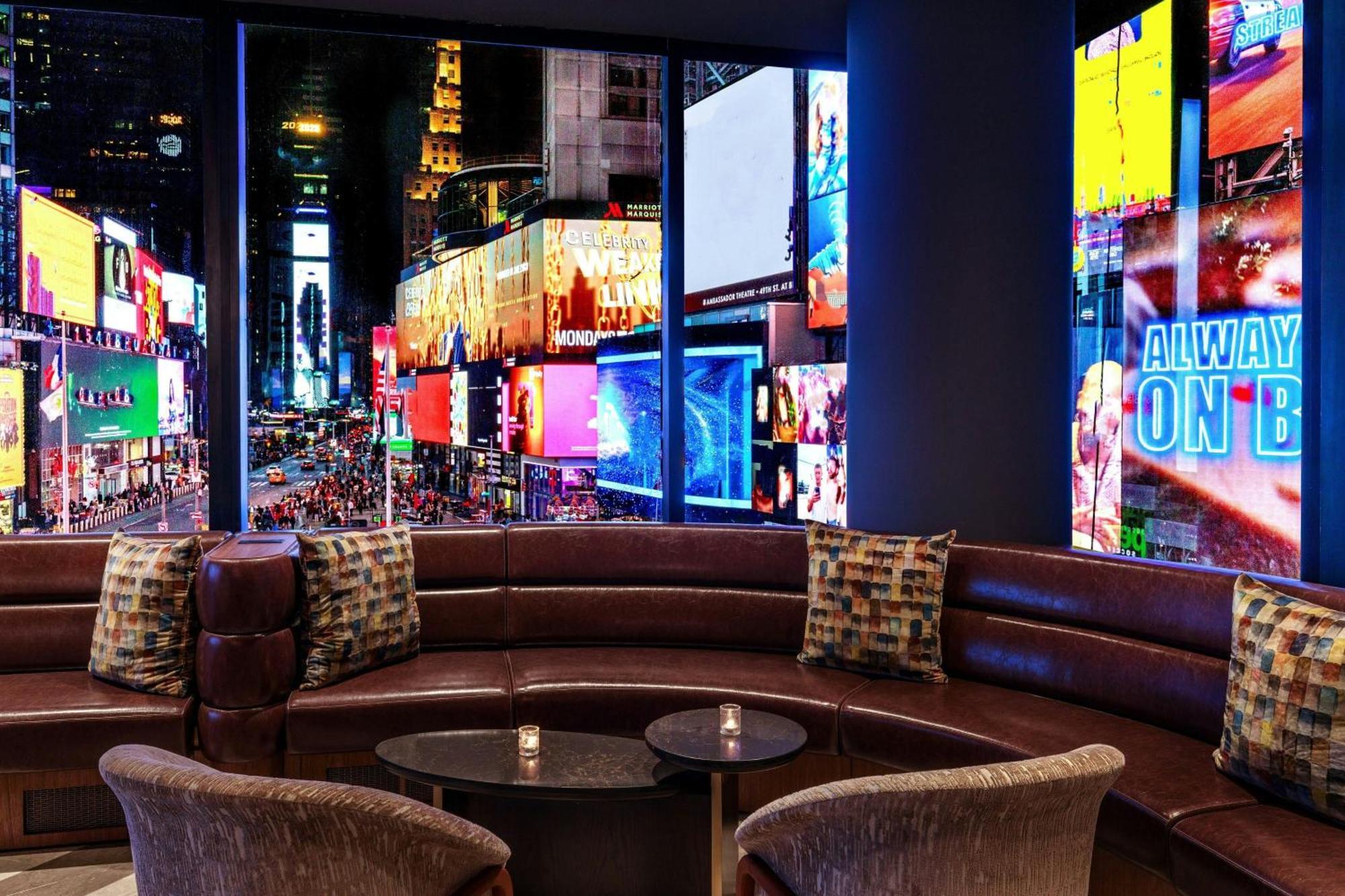 Renaissance Times Square By Marriott 4*