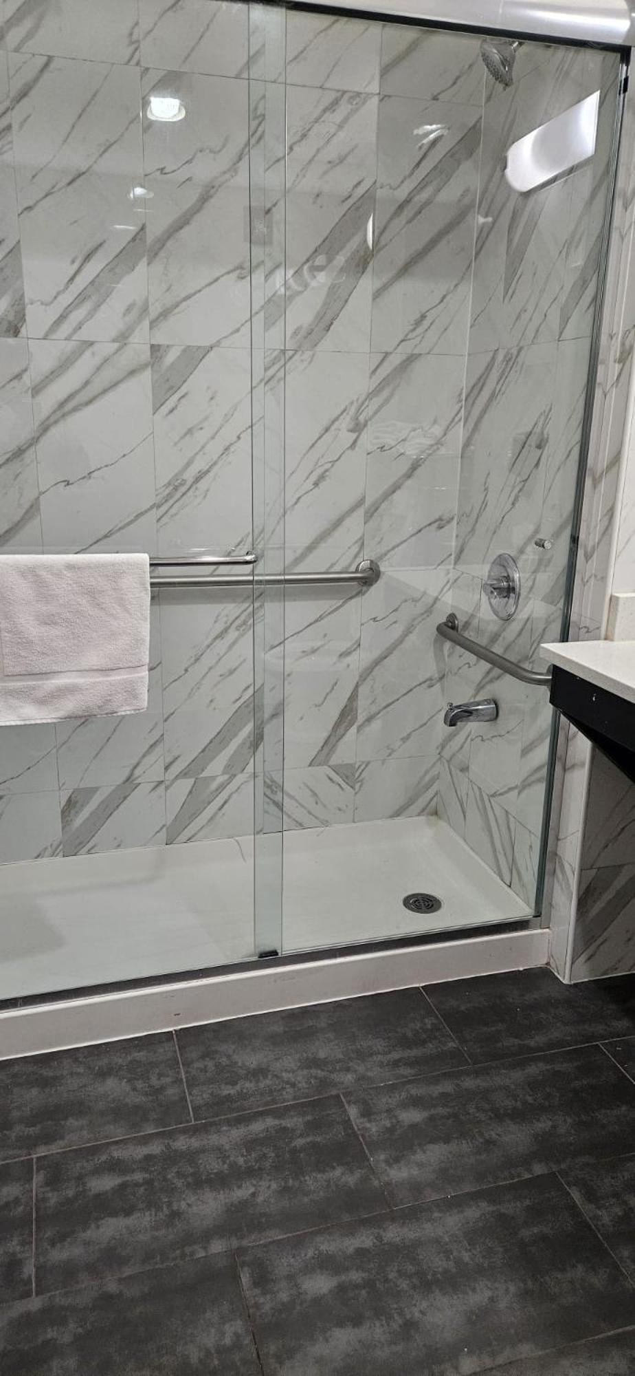 Days By Wyndham Brooklyn Marine Park Hotel New York