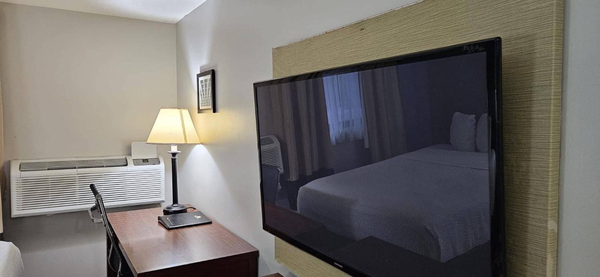 Days By Wyndham Brooklyn Marine Park New York