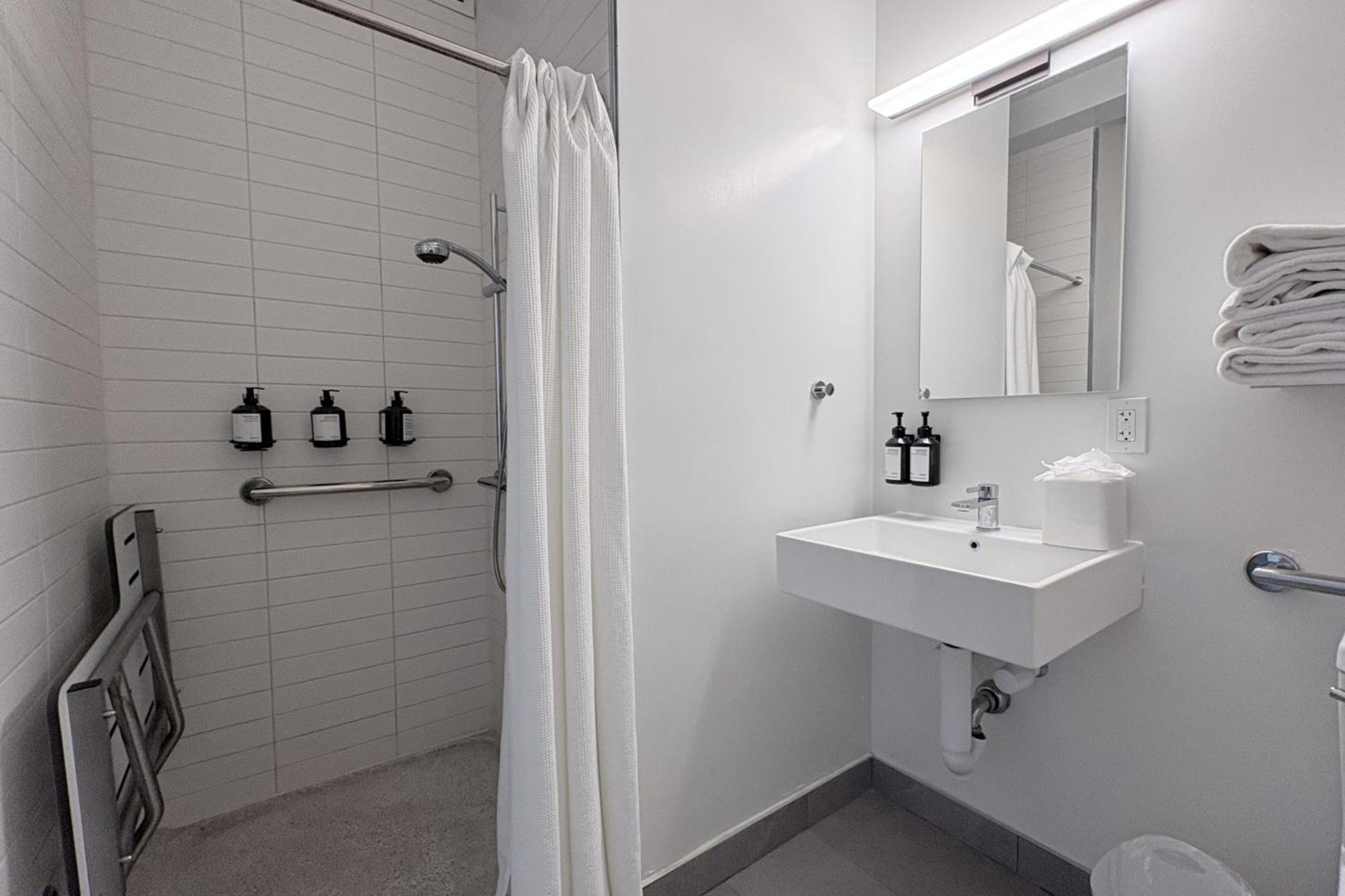 Court Square Long Island , Belvilla District 6 Formerly Sonder Hotel New York