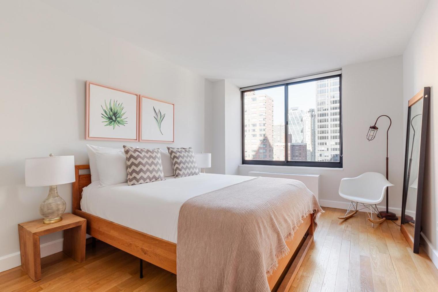 Blueground Midtown West Gym Ac Nr Times Sq Nyc-1741 Apartment