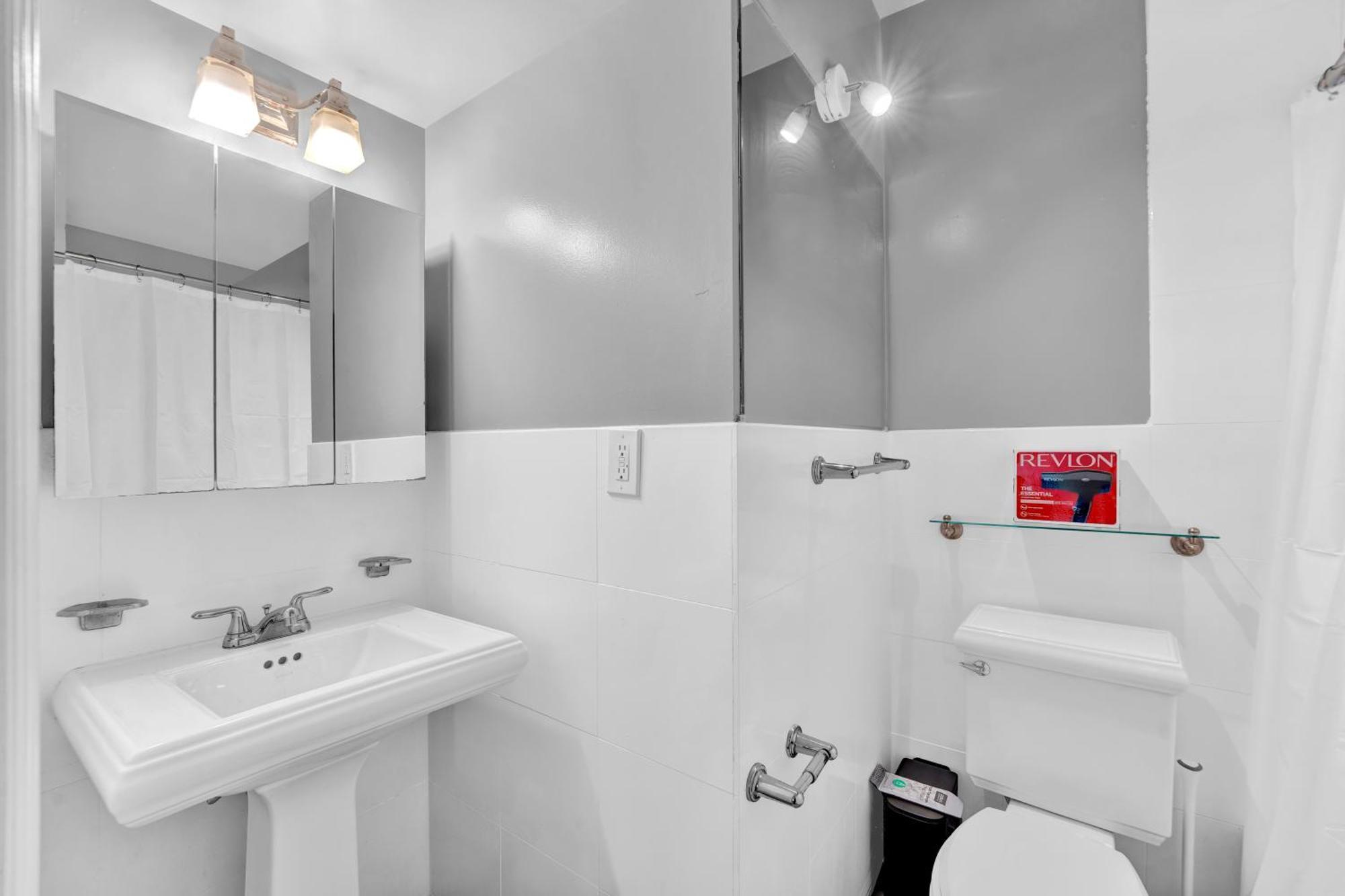 Gramercy - 3br 2ba Modern Apartment *