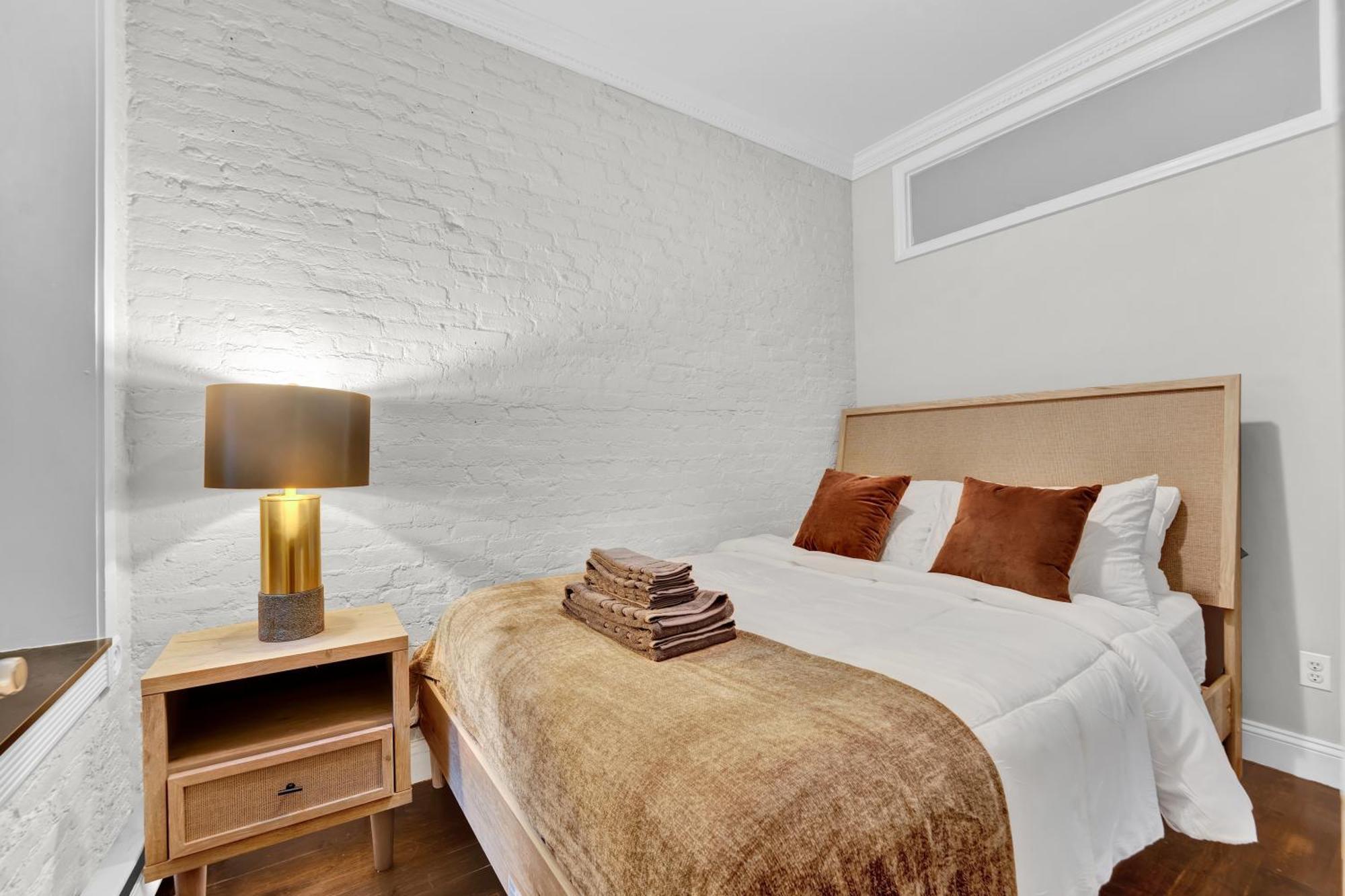 Apartment Gramercy - 3br 2ba Modern *