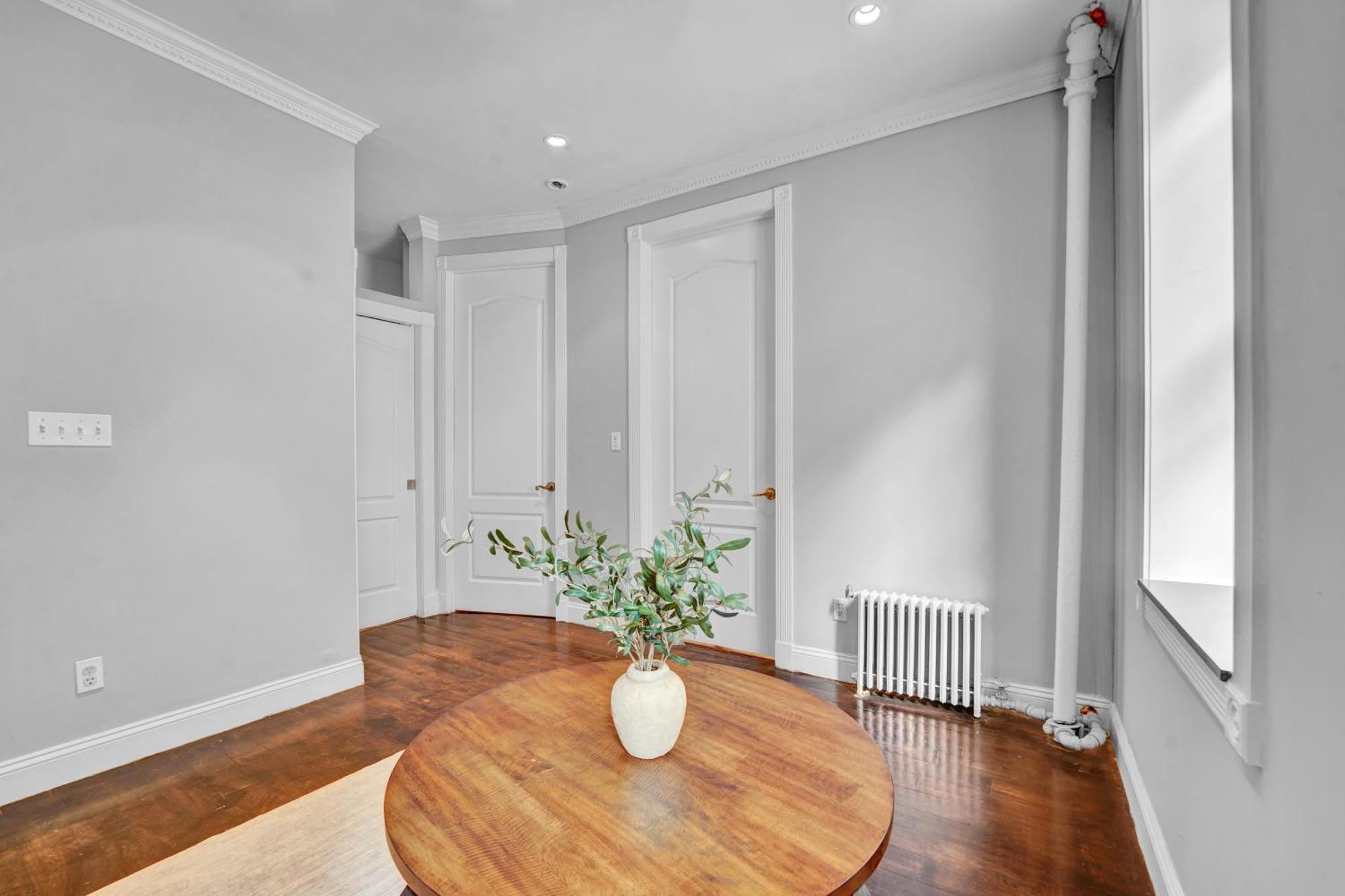 Gramercy - 3br 2ba Modern Apartment