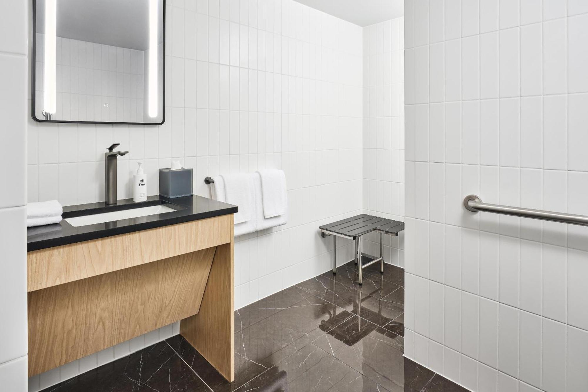 Hotel The George Manhattan, Tapestry Collection By Hilton New York