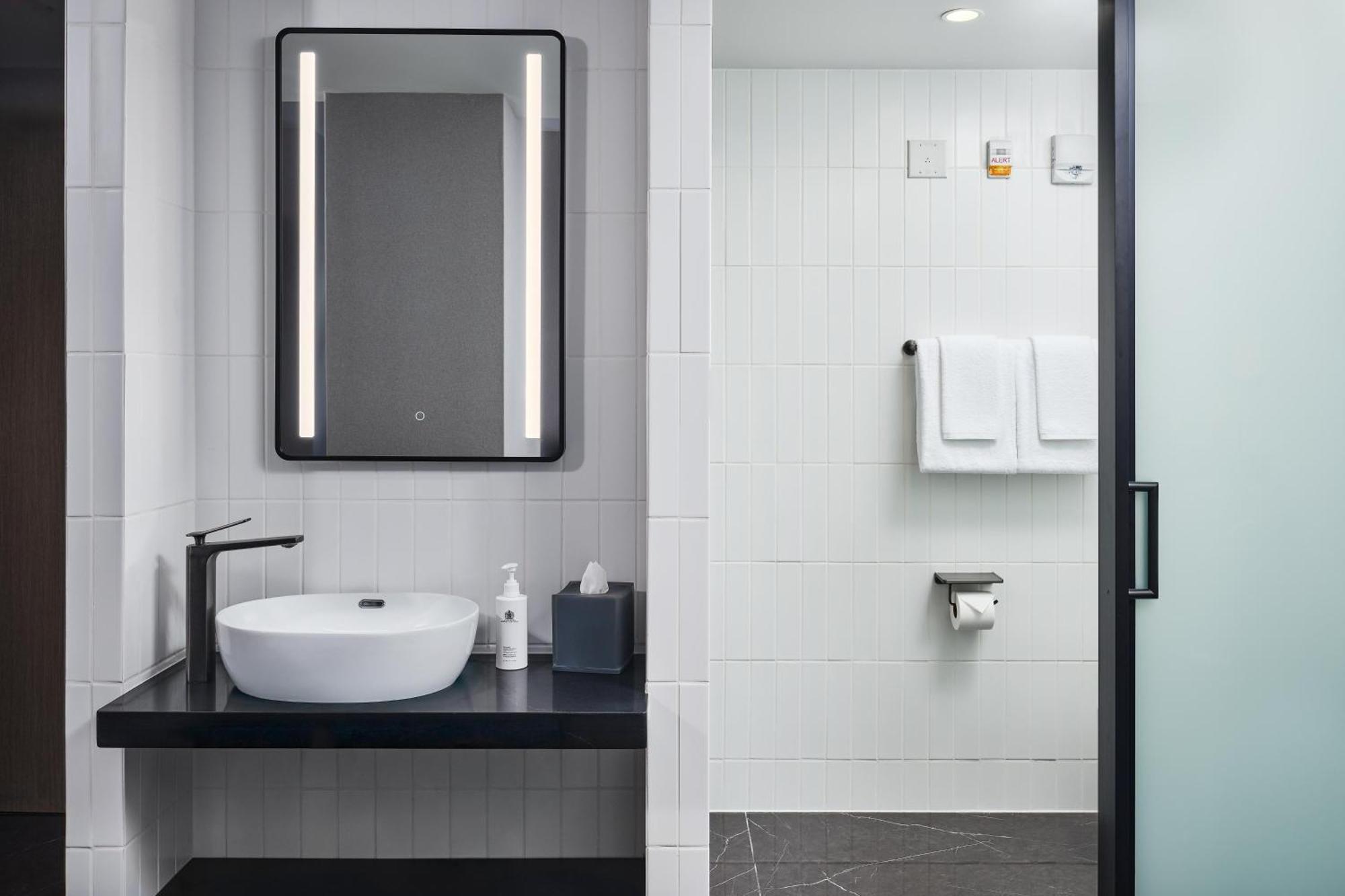 The George Manhattan, Tapestry Collection By Hilton New York