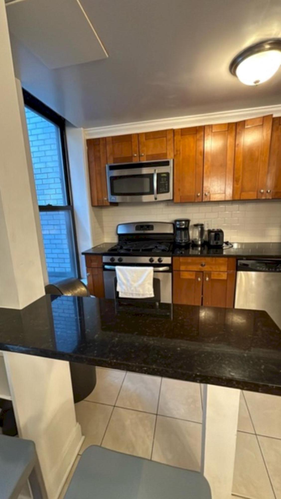 Trendy 5-bedroom In Nyc Prime Location Holiday home New York