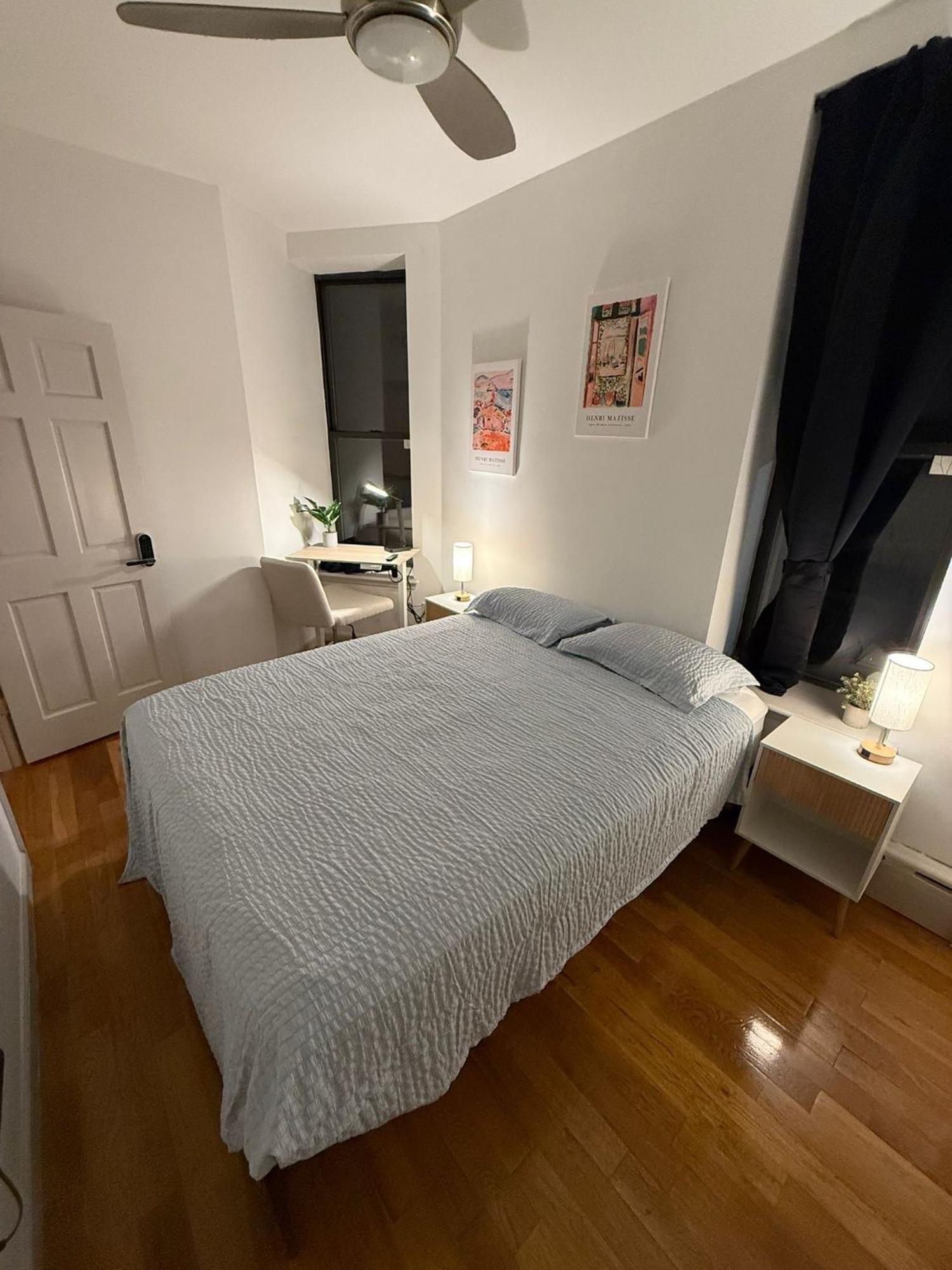 Times Square Heart - The Global Nook - Cozy Private New York