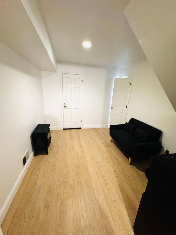 Spacious Ny | 10 Min To Ferry For Nyc Access New York