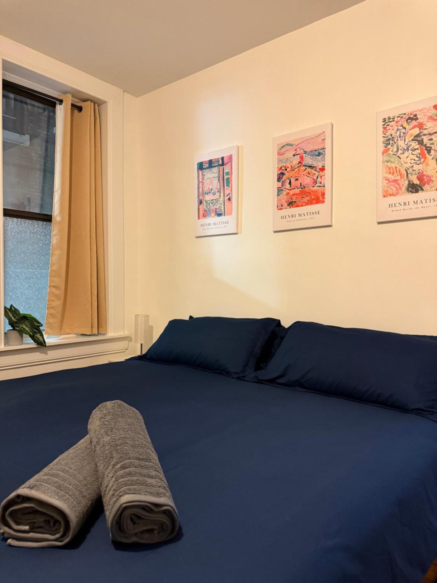 The Broadway Escape - Private In Times Square Guest house New York