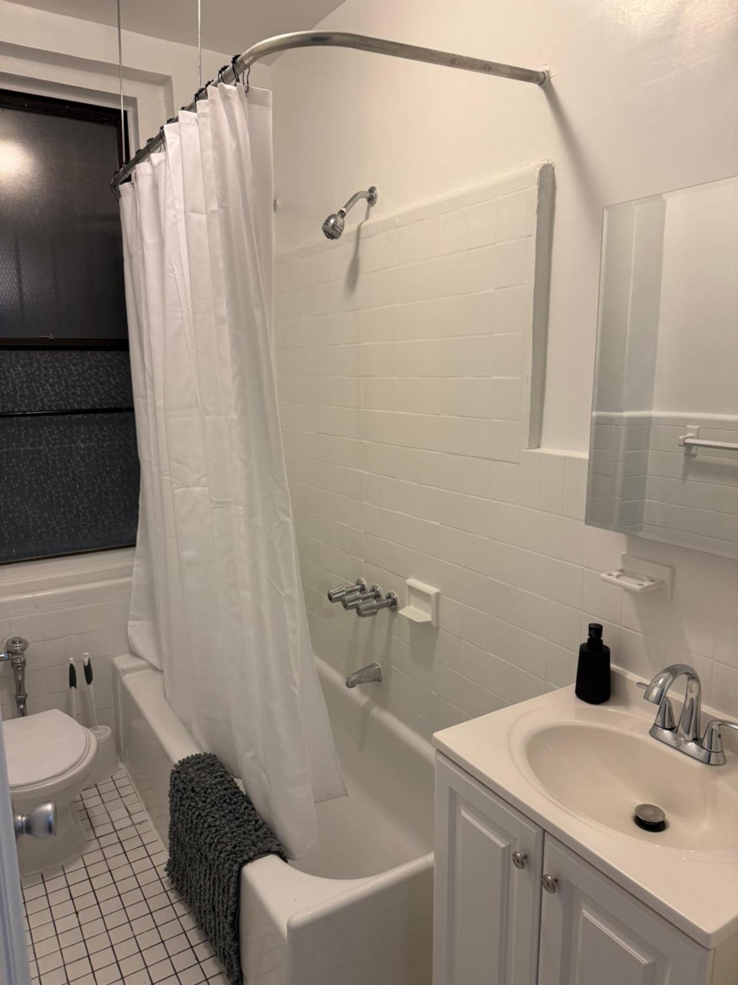 The Broadway Escape - Private In Times Square