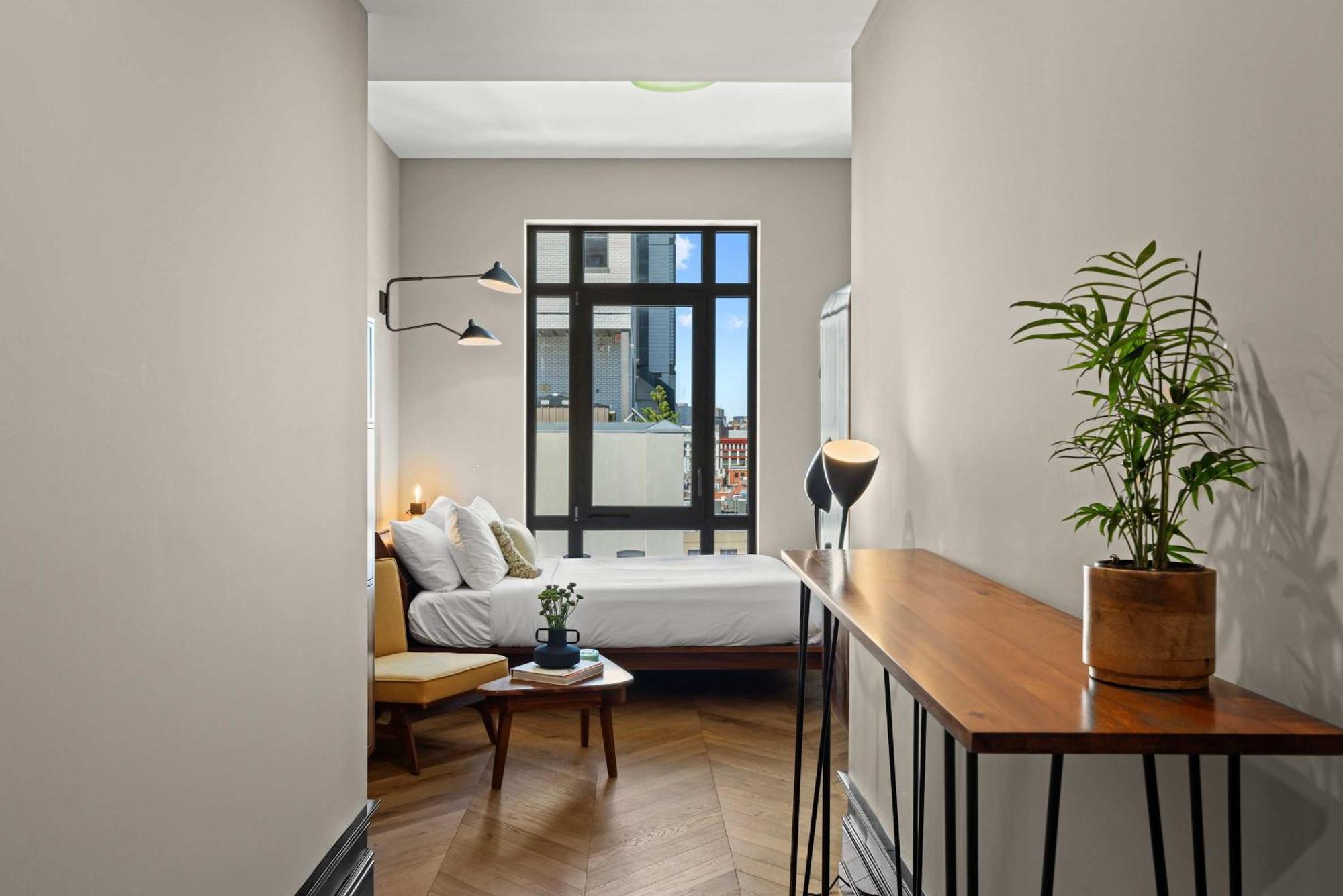 Freeman 403 By Rove Travel - 1br With Shared Amenities * New York